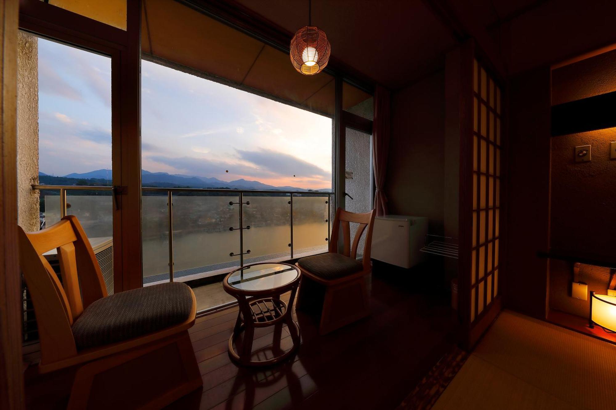 Mikuma Hotel Хита Экстерьер фото